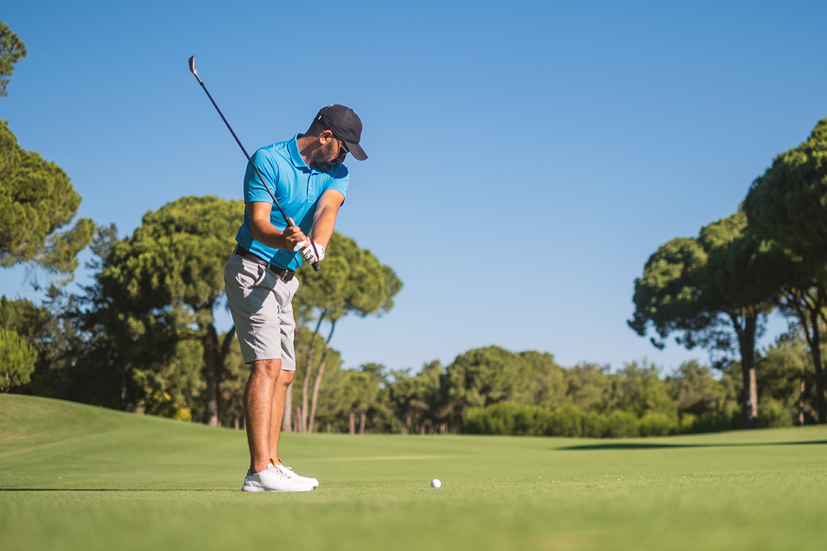 Athlete performing explosive training in a gym, highlighting restored mobility with SIJ injections in Parsippany-Troy Hills